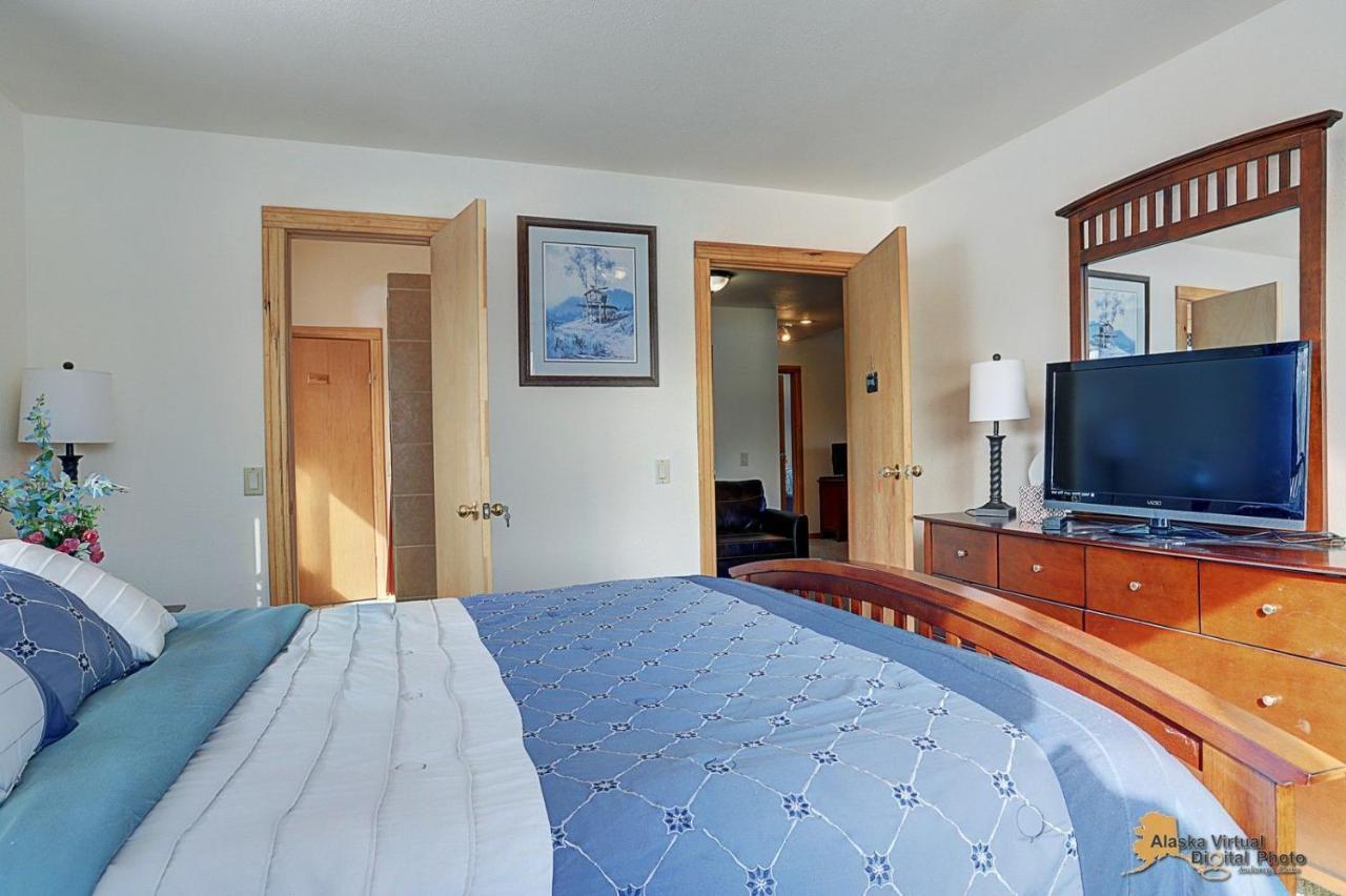 Falcon'S Nest Bed And Breakfast Толкітна Екстер'єр фото