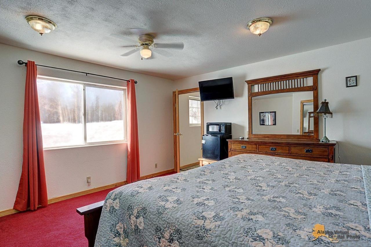 Falcon'S Nest Bed And Breakfast Толкітна Екстер'єр фото